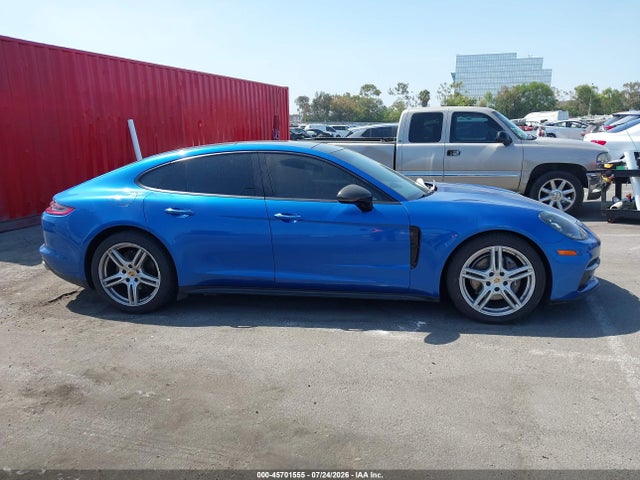 WP0AA2A74KL101276 Porsche PANAMERA 4