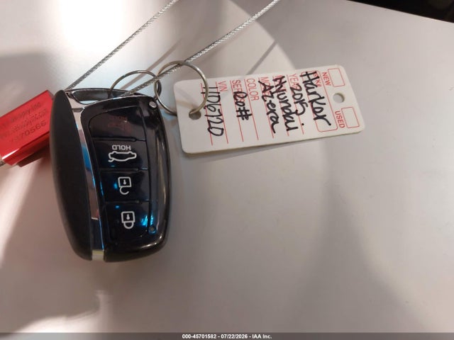 Hyundai Azera Limited 2015 KMHFH4JG1FA477833 Image 11