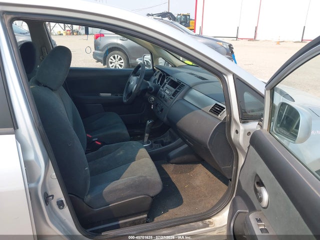 2011 Nissan Versa 1.8s მანქანა იყიდება აუქციონზე, vin: 3N1BC1CP0BL515104, აუქციონის ნომერი: 45701625