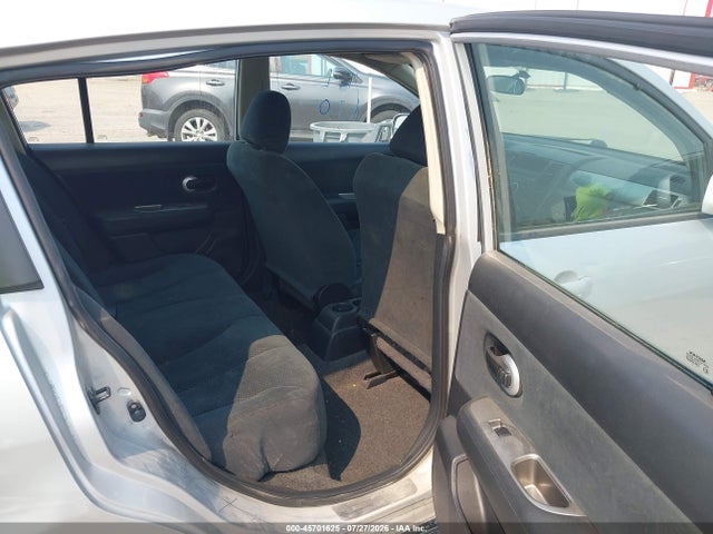 2011 Nissan Versa 1.8s მანქანა იყიდება აუქციონზე, vin: 3N1BC1CP0BL515104, აუქციონის ნომერი: 45701625