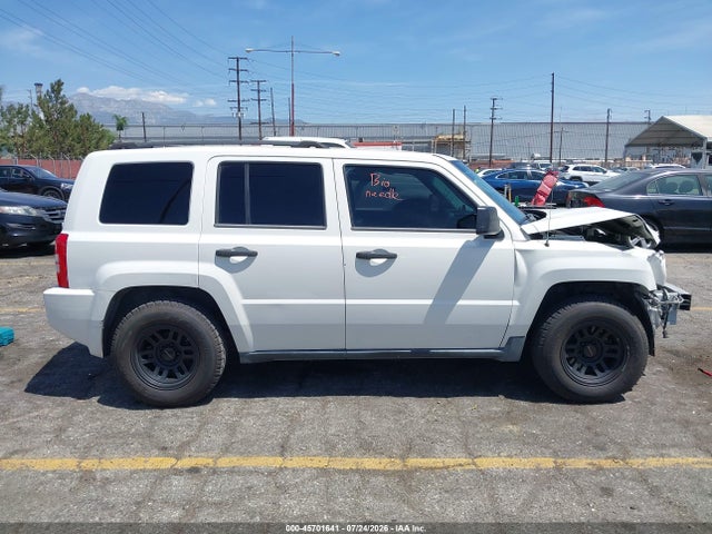 Продаж на аукціоні авто 2008 Jeep Patriot Sport, vin: 1J8FT28038D775987, номер лоту: 45701641