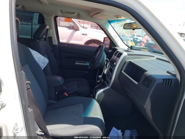 Продаж на аукціоні авто 2008 Jeep Patriot Sport, vin: 1J8FT28038D775987, номер лоту: 45701641