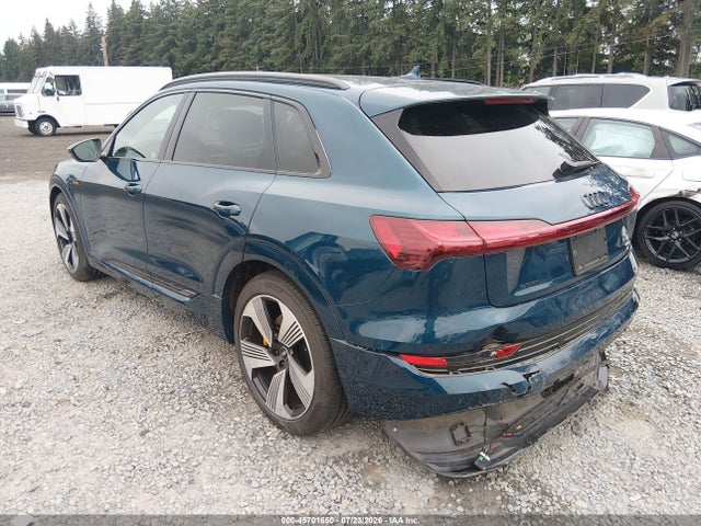 Aukcja sprzedaży 2022 Audi E-tron Premium Plus Quattro, vin: WA1LAAGEXNB008615, numer aukcji: 45701650