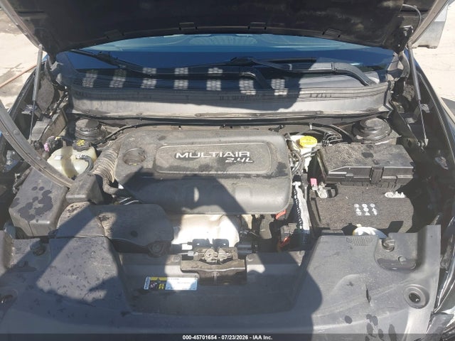 1C4PJLAB8HW508710 Jeep Cherokee Sport