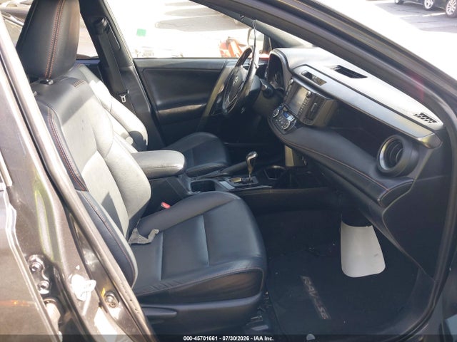JTMJJREV3JD173774 Toyota Rav4 Hybrid Se