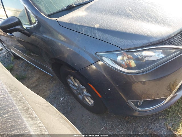 Продажа на аукционе авто 2020 Chrysler Pacifica Touring L, vin: 2C4RC1BG5LR126038, номер лота: 45701685