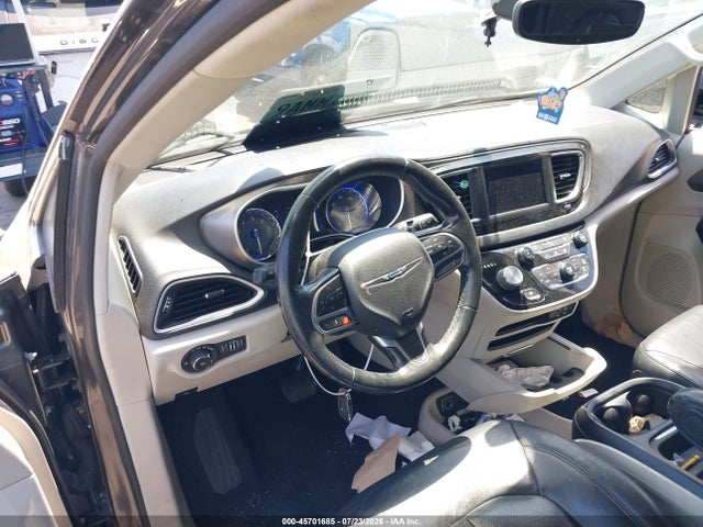 Продажа на аукционе авто 2020 Chrysler Pacifica Touring L, vin: 2C4RC1BG5LR126038, номер лота: 45701685