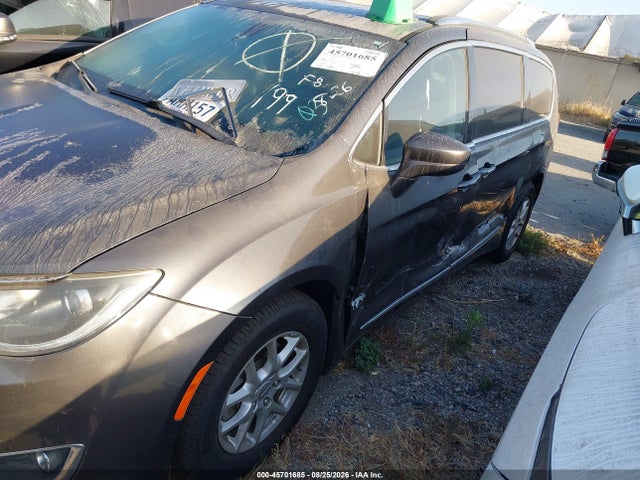 Продажа на аукционе авто 2020 Chrysler Pacifica Touring L, vin: 2C4RC1BG5LR126038, номер лота: 45701685