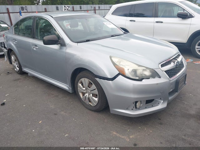 Auction sale of the 2014 Subaru Legacy 2.5i, vin: 4S3BMAA67E1004733, lot number: 45701697