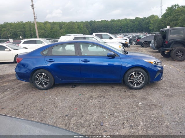 Продажа на аукционе авто 2023 Kia Forte Lxs, vin: 3KPF24ADXPE580775, номер лота: 45701710
