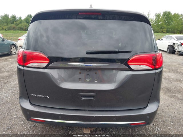Продажа на аукционе авто 2018 Chrysler Pacifica Touring L, vin: 2C4RC1BG7JR235243, номер лота: 45701712