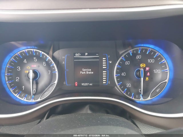 Продажа на аукционе авто 2018 Chrysler Pacifica Touring L, vin: 2C4RC1BG7JR235243, номер лота: 45701712