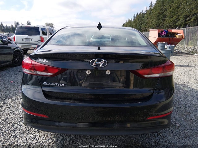 Hyundai ELANTRA SEL 2018 5NPD84LF4JH353167 Image 17