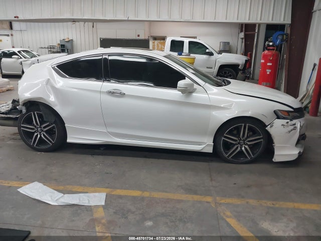 1HGCT2B02GA006322 Honda Accord Touring