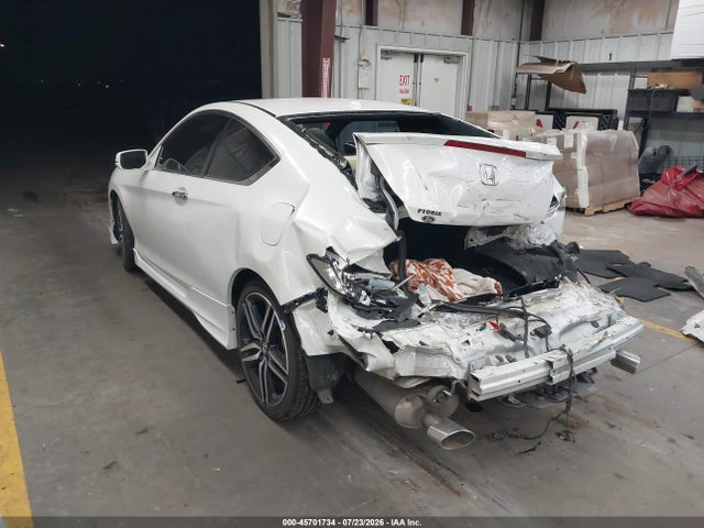 1HGCT2B02GA006322 Honda Accord Touring