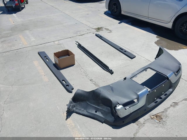 Rivian R1t Dual Motor Large Pack/performance Dual Motor Large Pack 2026 7FCTGFAAXTN043572 Image 12