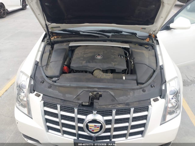 45701773 :رقم المزاد ، 1G6DF5E59D0108272 vin ، 2013 Cadillac Cts Luxury مزاد بيع