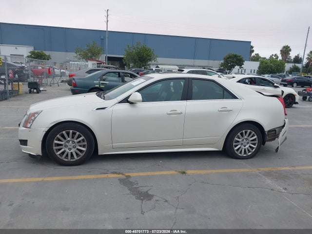 45701773 :رقم المزاد ، 1G6DF5E59D0108272 vin ، 2013 Cadillac Cts Luxury مزاد بيع