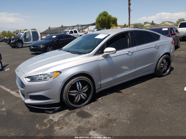 3FA6P0HD5GR282245 Ford FUSION SE