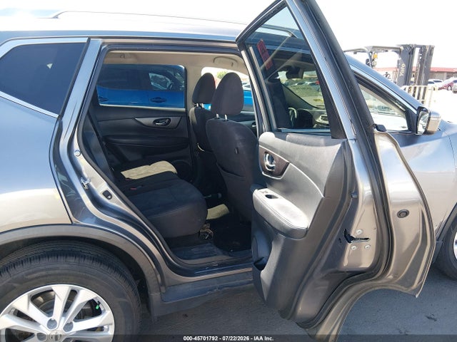 KNMAT2MT8GP684129 Nissan ROGUE SV