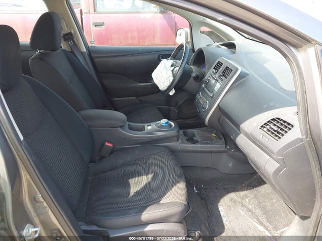1N4AZ0CP7FC309738 Nissan LEAF S