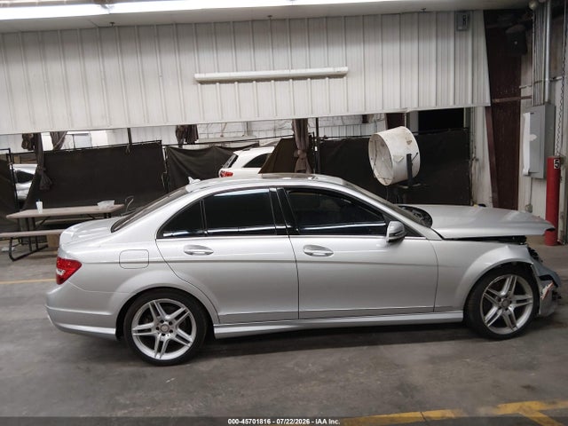 Aukcja sprzedaży 2013 Mercedes-benz C 300 Sport 4matic, vin: WDDGF8AB7DG082131, numer aukcji: 45701816