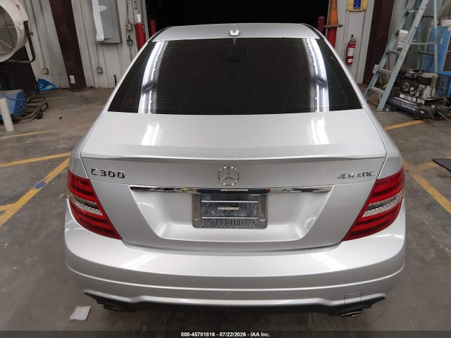Aukcja sprzedaży 2013 Mercedes-benz C 300 Sport 4matic, vin: WDDGF8AB7DG082131, numer aukcji: 45701816