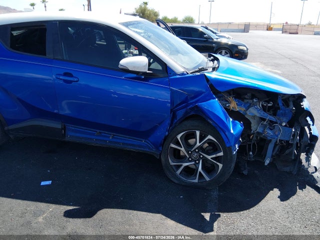 NMTKHMBX8KR094386 Toyota C-HR XLE