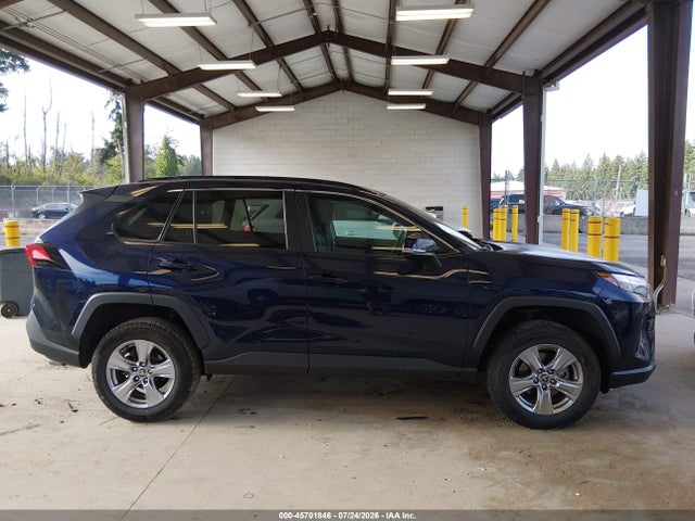 Toyota Rav4 Xle 2023 2T3P1RFV5PW347039 Image 13