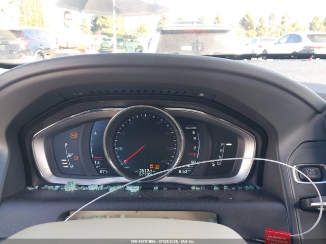 YV4612RK1F2759984 Volvo Xc60 T5/t5 Premier