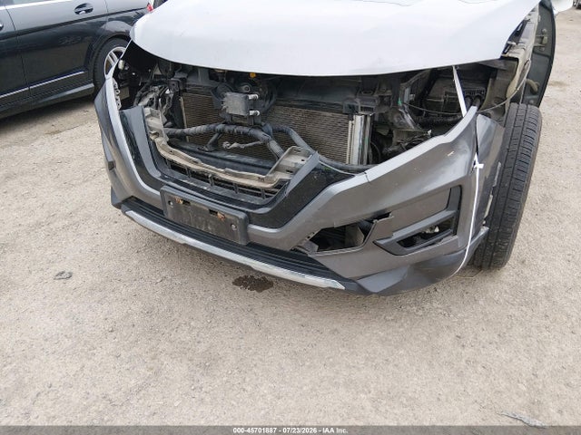 5N1AT2MV9JC785806 Nissan Rogue Sl