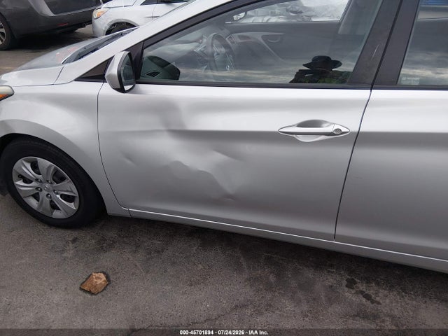 Hyundai ELANTRA SE 2016 5NPDH4AE6GH742489 Image 12