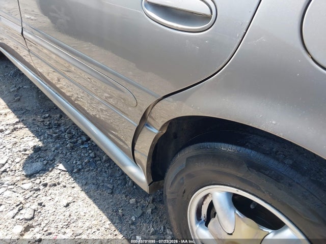 45701895 :رقم المزاد ، 1G4HP54K31U261829 vin ، 2001 Buick Lesabre Custom مزاد بيع