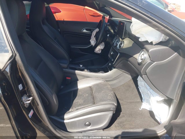 Mercedes-Benz CLA 250 2018 WDDSJ4EB8JN679288 Image 5