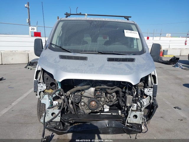1FBZX2YM8JKA70006 Ford Transit-350 Xlt