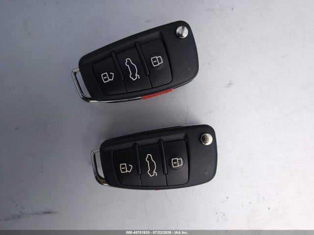 Продаж на аукціоні авто 2018 Audi A3 2.0t Premium/2.0t Tech Premium, vin: WAUJ8GFF6J1020859, номер лоту: 45701920