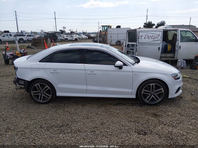 Продаж на аукціоні авто 2018 Audi A3 2.0t Premium/2.0t Tech Premium, vin: WAUJ8GFF6J1020859, номер лоту: 45701920