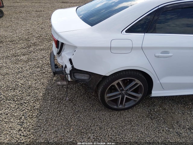 Продаж на аукціоні авто 2018 Audi A3 2.0t Premium/2.0t Tech Premium, vin: WAUJ8GFF6J1020859, номер лоту: 45701920