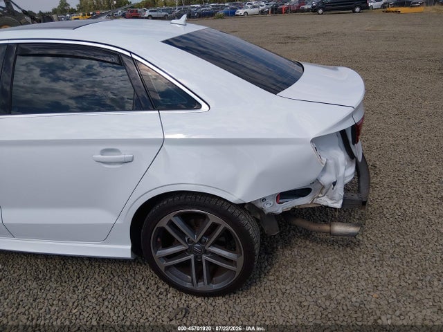 Продаж на аукціоні авто 2018 Audi A3 2.0t Premium/2.0t Tech Premium, vin: WAUJ8GFF6J1020859, номер лоту: 45701920
