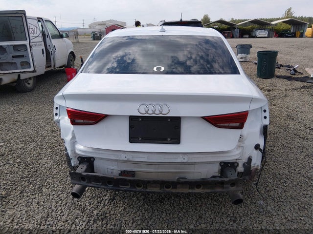 Продаж на аукціоні авто 2018 Audi A3 2.0t Premium/2.0t Tech Premium, vin: WAUJ8GFF6J1020859, номер лоту: 45701920