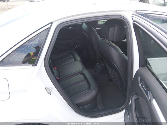 Продаж на аукціоні авто 2018 Audi A3 2.0t Premium/2.0t Tech Premium, vin: WAUJ8GFF6J1020859, номер лоту: 45701920