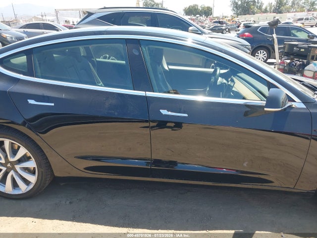 Tesla Model 3 Long Range/mid Range/standard Range/standard Range Plus 2019 5YJ3E1EA5KF401747 Image 13