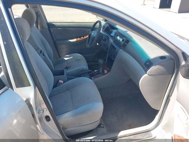 45701945 :رقم المزاد ، 1NXBR32E28Z005998 vin ، 2008 Toyota Corolla Le مزاد بيع