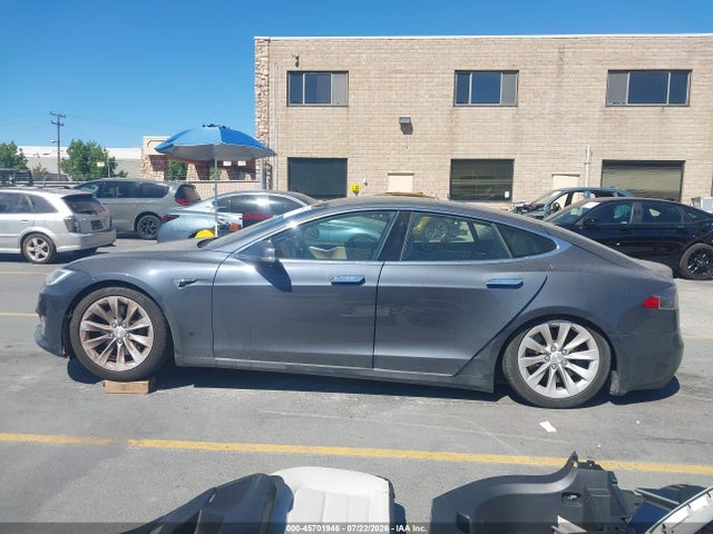 Tesla Model S 60d/70d/75d/85d/90d 2016 5YJSA1E27GF174679 Image 14