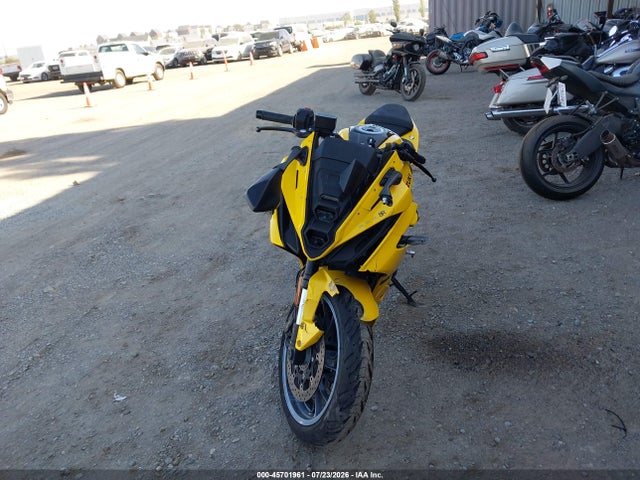 Suzuki Gsx800 F 2024 JS1EM13B1R7101740 Image 5