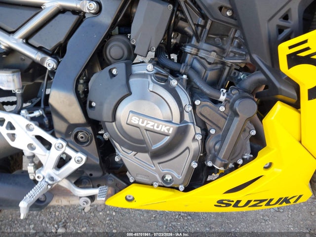 Suzuki Gsx800 F 2024 JS1EM13B1R7101740 Image 8