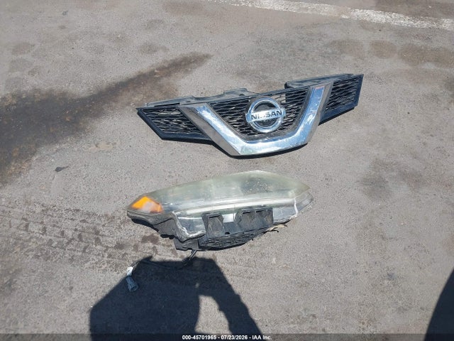 Nissan ROGUE SV 2015 5N1AT2MT5FC787204 Image 11
