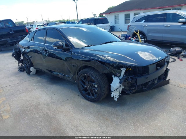 2025 Kia K4 Gt-line Turbo მანქანა იყიდება აუქციონზე, vin: 3KPFW4DC5SE224010, აუქციონის ნომერი: 45701978