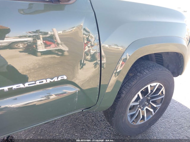 Toyota Tacoma Trd Sport 2022 3TYDZ5BN5NT014949 Image 17