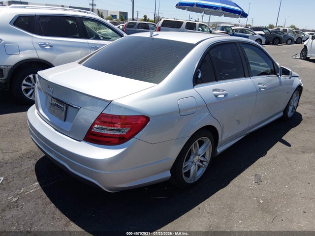 Aukcja sprzedaży 2012 Mercedes-benz C 250 Luxury/sport, vin: WDDGF4HB3CR219454, numer aukcji: 45702031